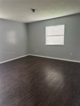 410 Lakeview Dr E #E - Photo 1 of 1