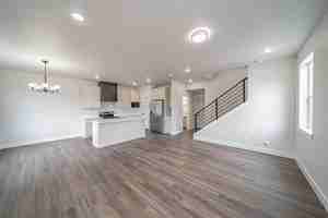 featured image of 3 Huntshire Avenueend #2972