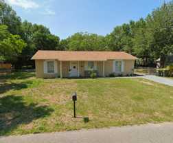230 E Lake St - Photo 1 of 1