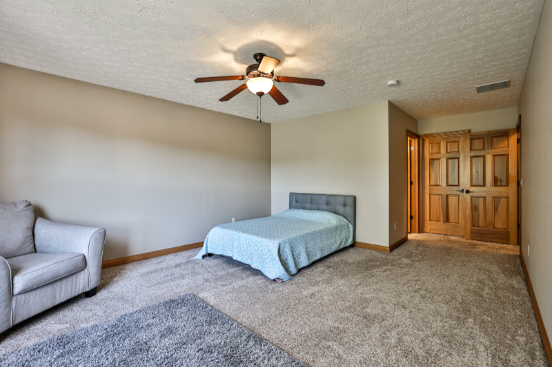 2005 Abby Glen Dr - Photo 3 of 18