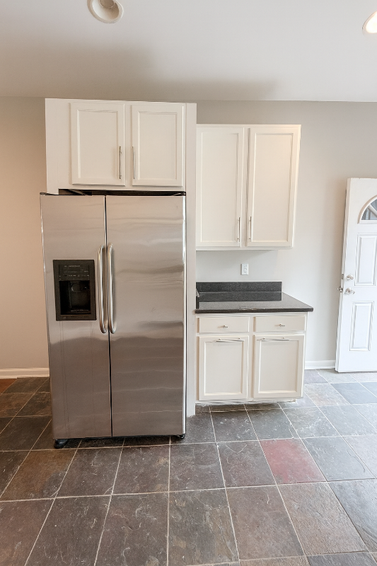 344 Ilchester Ave - Photo 6 of 20