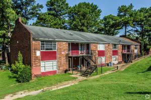 featured image of 2295 Candle Wyck Circle