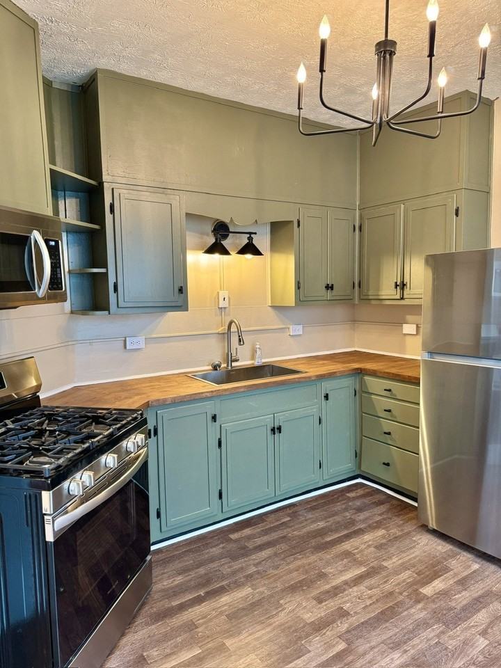 2632 1st Avenue - Photo 7 of 22