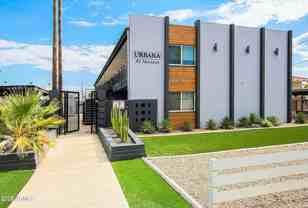 3219 E Earll Dr #1 - Photo 1 of 1