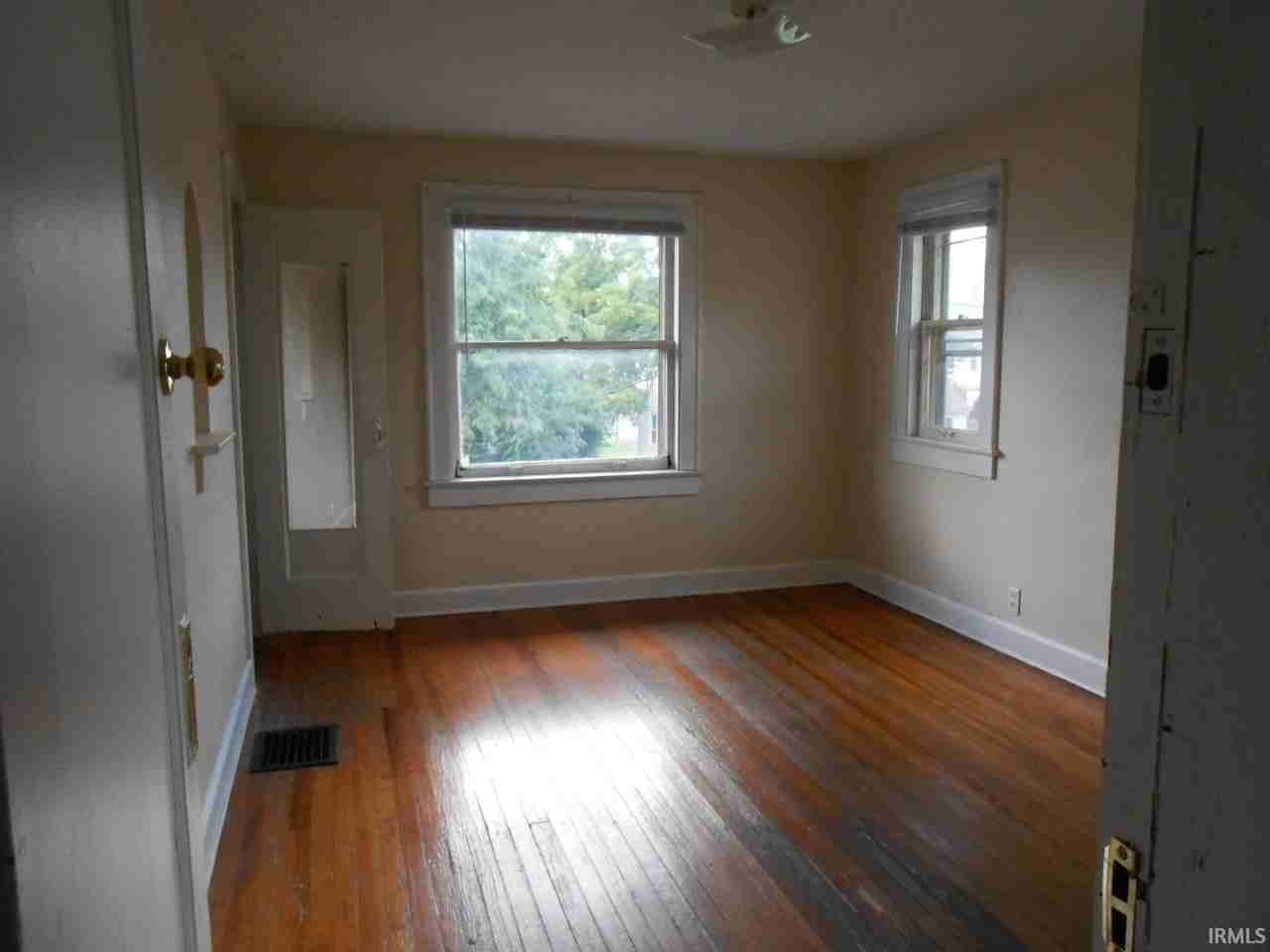 1310 E Atwater Ave - Photo 7 of 13