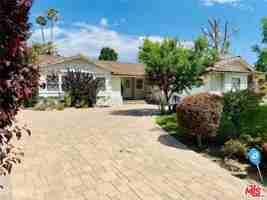 featured image of 6000 Le Sage Ave