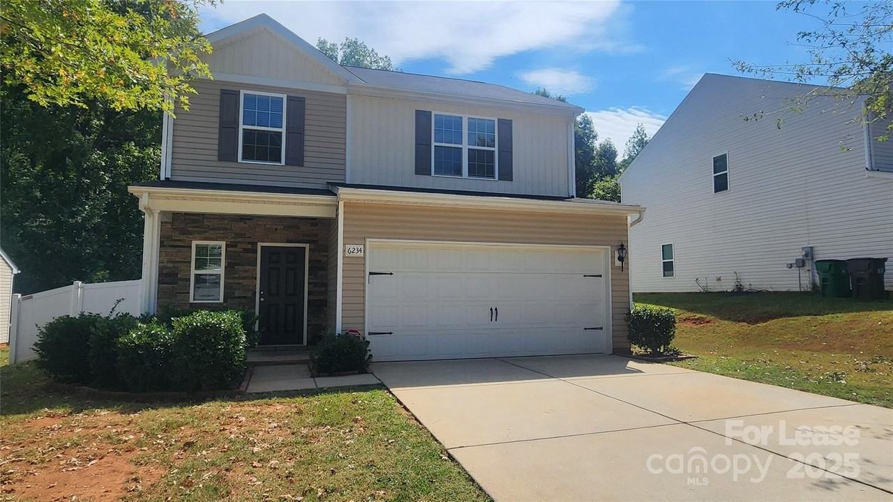 6234 Sydney Mae Lane - Photo 2 of 38