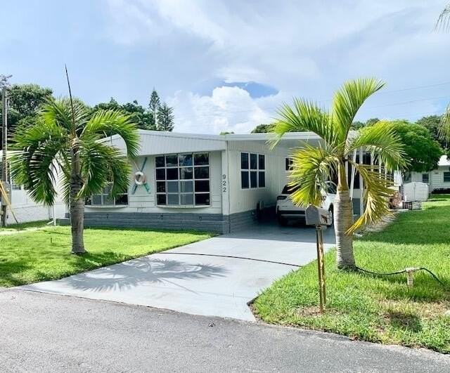 922 S Silver Cir - Photo 2 of 38