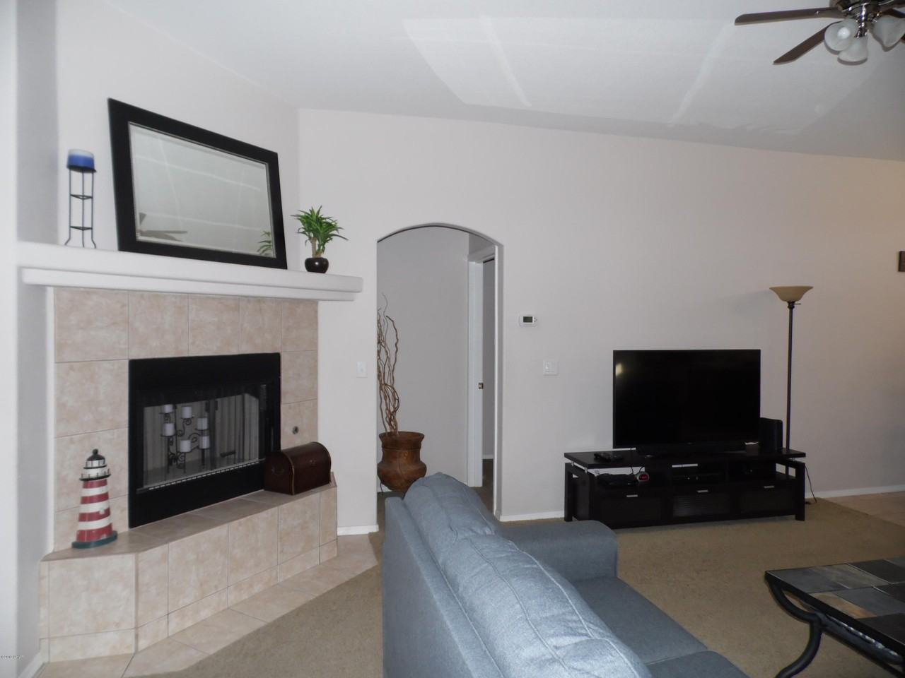 33 Torrito Ln - Photo 3 of 36