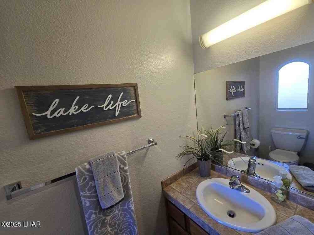 3470 Kearsage Dr Unit E102 #E102 - Photo 5 of 50