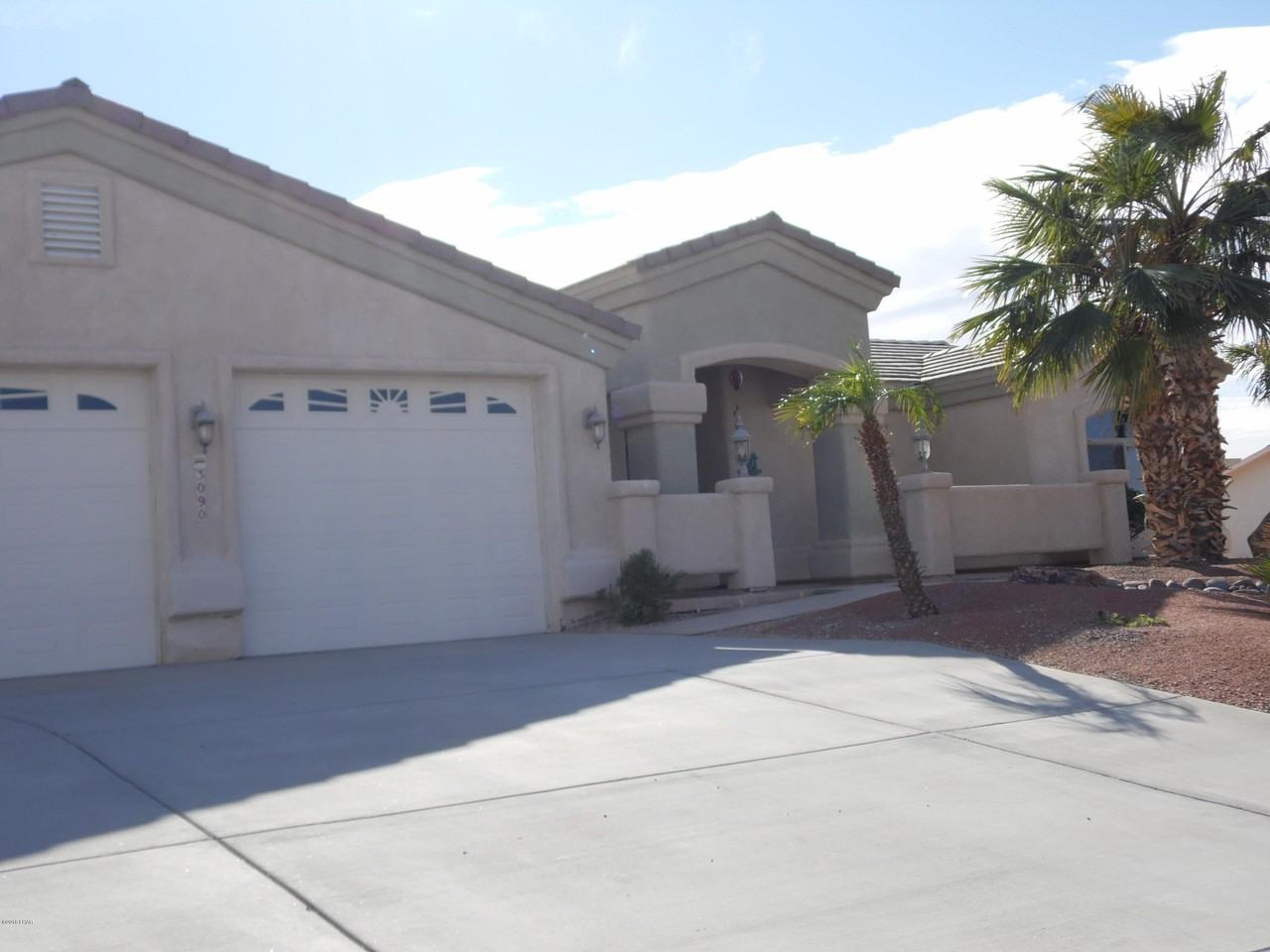 3090 Applewood Dr - Photo 2 of 29