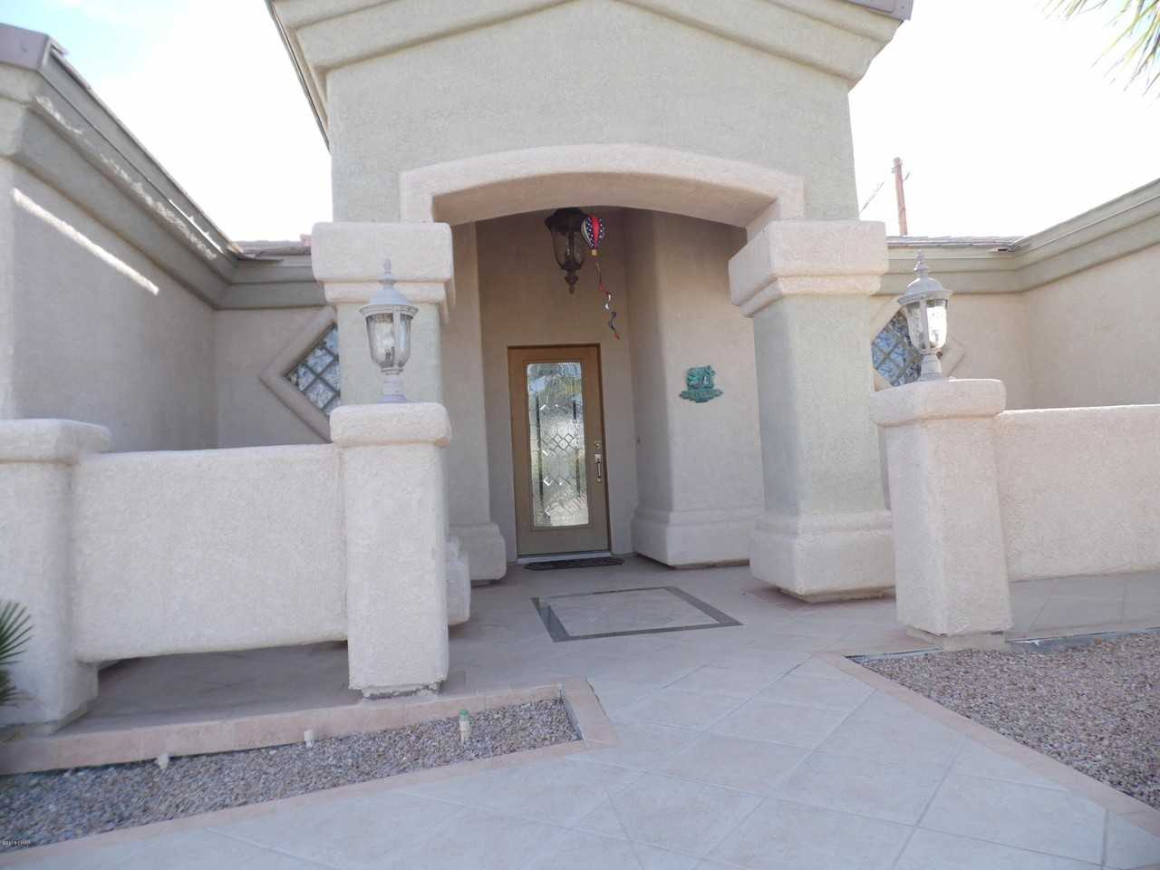 3090 Applewood Dr - Photo 3 of 29