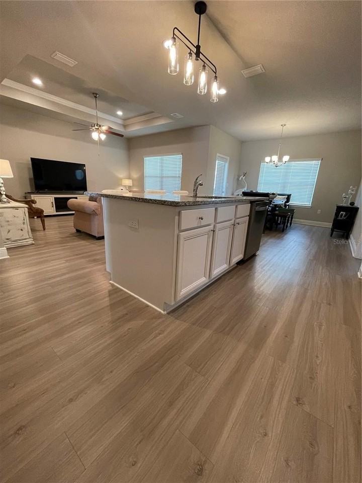 223 Moonraker Cir - Photo 6 of 29