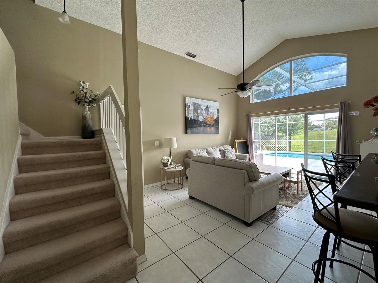 2227 Mallory Cir - Photo 7 of 23