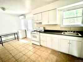 featured image of 92 Sheffield Dr