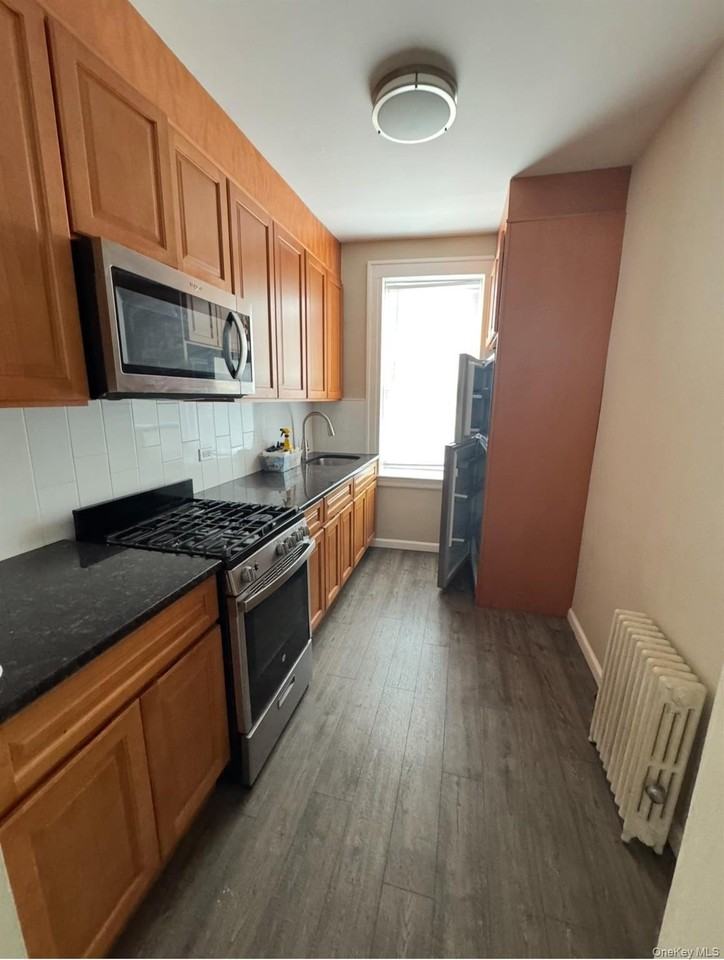 8021 Myrtle Ave - Photo 3 of 6