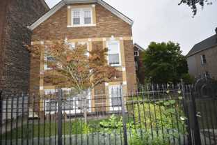 2448 S Homan Ave - Photo 1 of 1