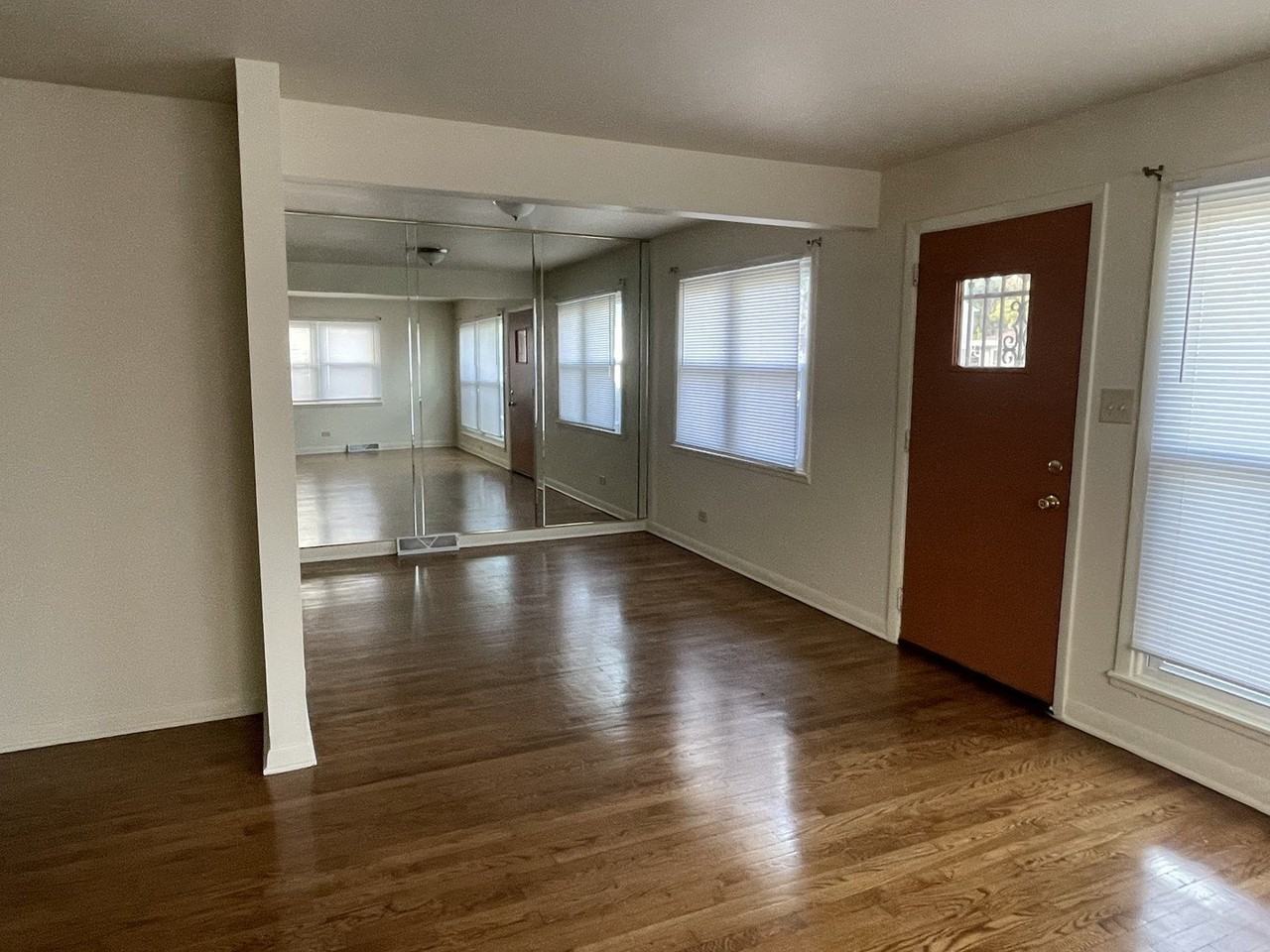 3011 140th Pl - Photo 4 of 21