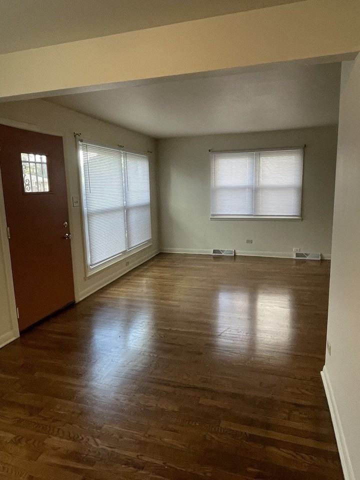 3011 140th Pl - Photo 6 of 21