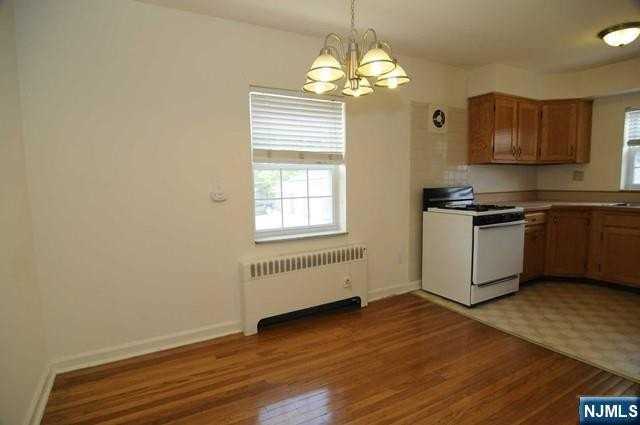 5 Heights Rd - Photo 6 of 7