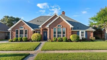 featured image of 2508 Fox Glenn Cir