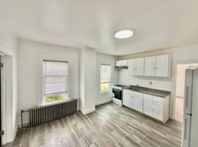 104 Henry St #2L - Photo 1 of 1