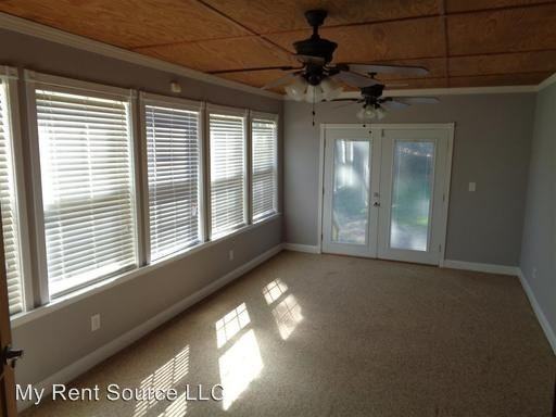 2890 Garnet Way - Photo 3 of 13