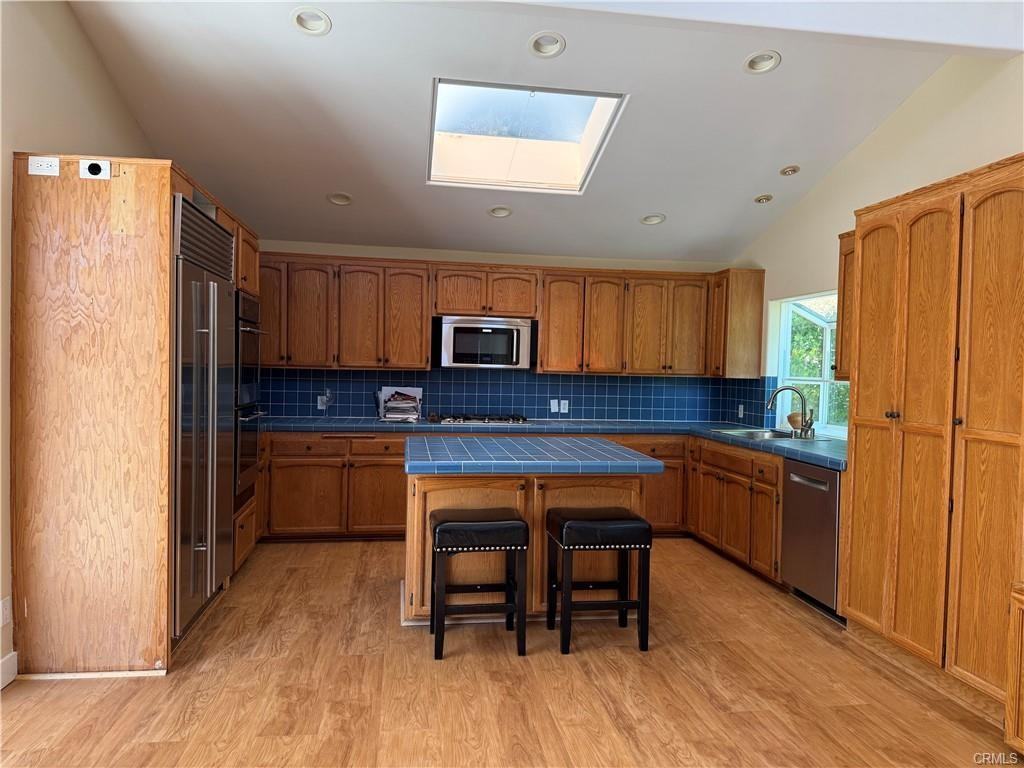 1761 Deerhill Trl - Photo 4 of 8