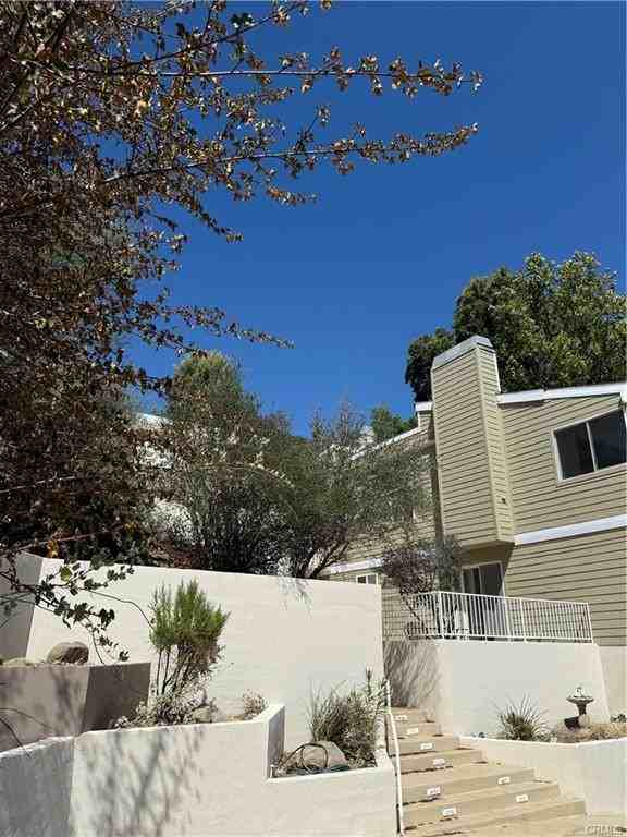 1761 Deerhill Trl - Photo 7 of 8