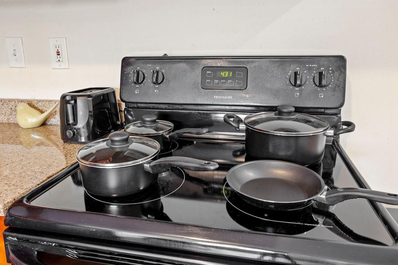 N Willington St - Photo 6 of 14