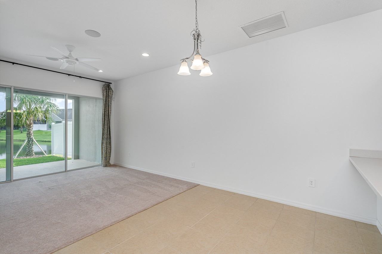 2688 Avalonia Dr - Photo 4 of 33