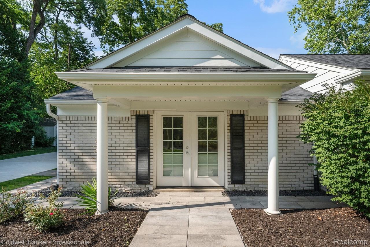 2984 Timberwyck Trail Dr - Photo 2 of 17