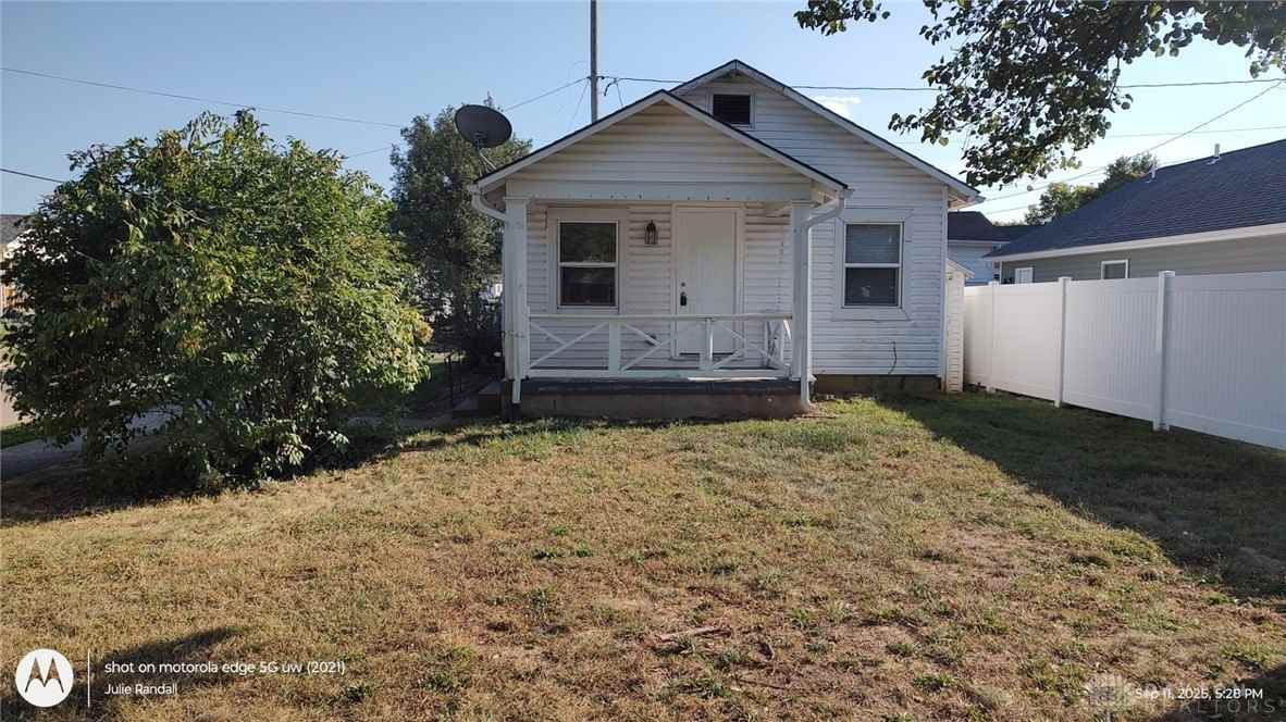 2609 Lynhurst Ave - Photo 2 of 2