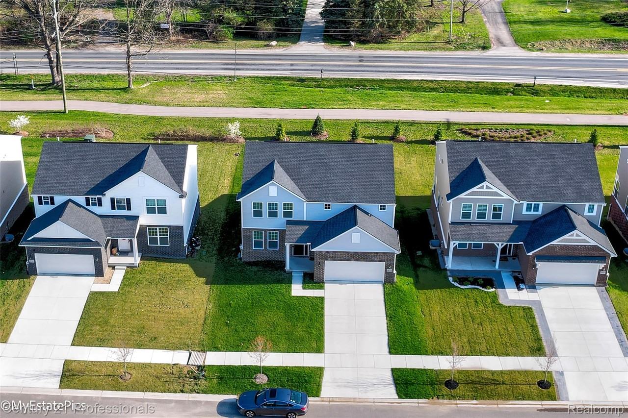 58775 Gidran Dr - Photo 5 of 50