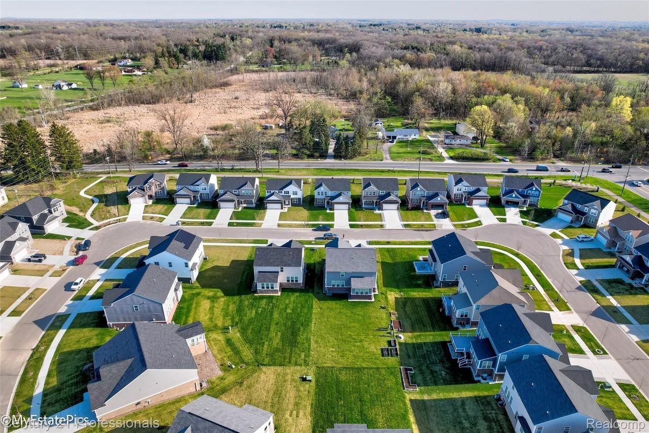 58775 Gidran Dr - Photo 7 of 50