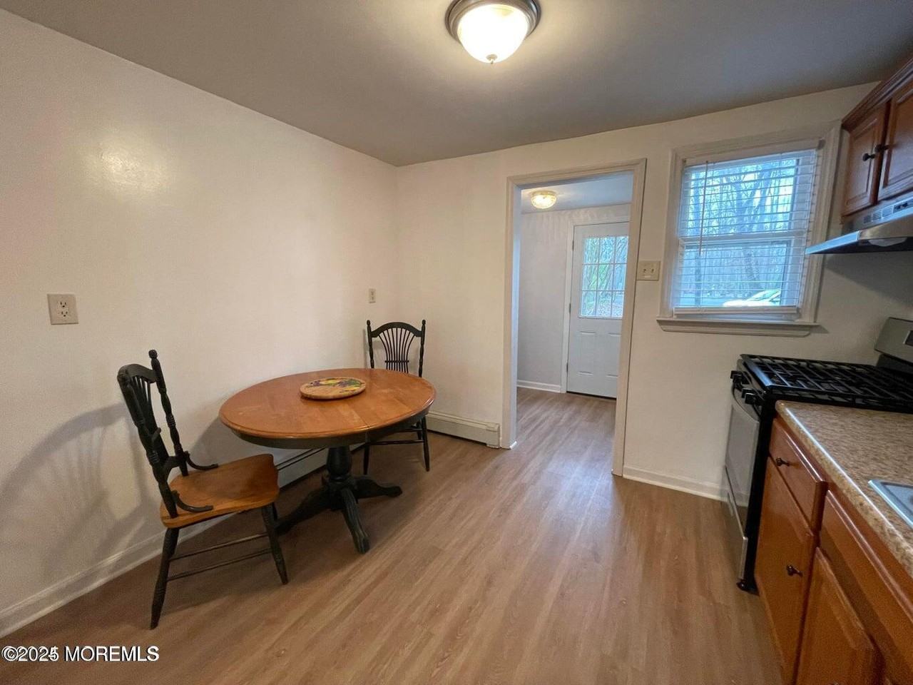 13 Filmore Rd - Photo 3 of 17