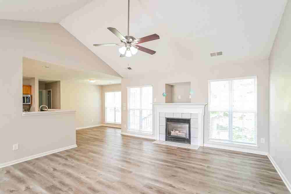 3522 Mayspring Pl - Photo 4 of 16