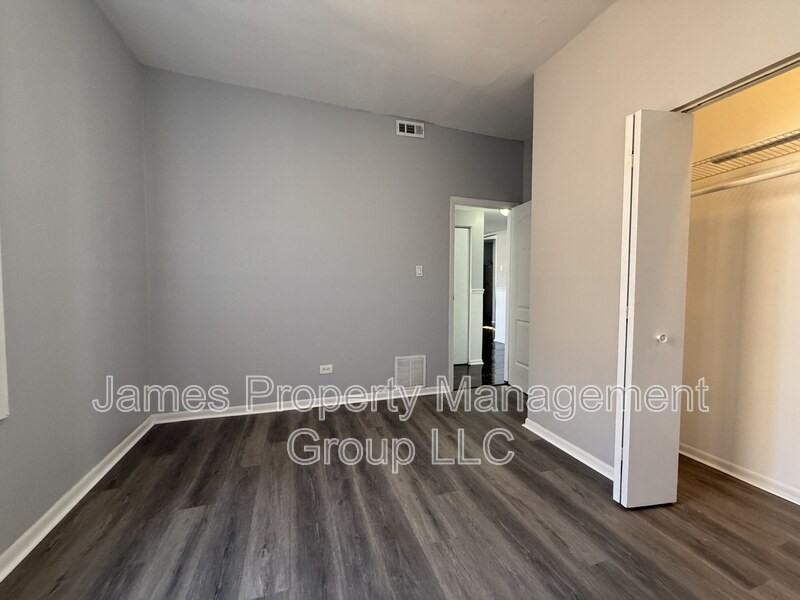 6106 S Dorchester Ave - Photo 5 of 8