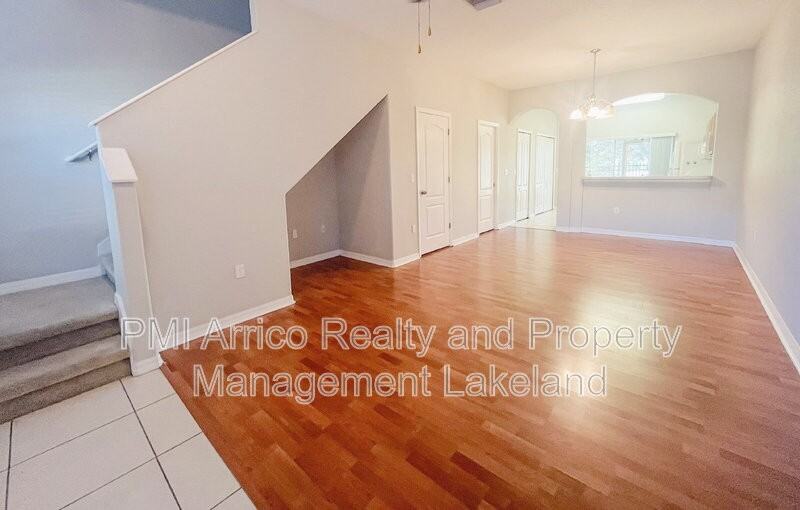 4191 Winding Vine Dr - Photo 2 of 11