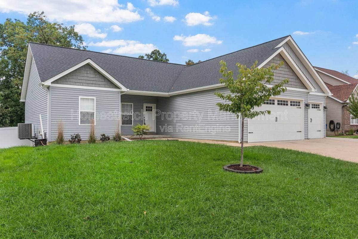 31873 Tea Olive Dr - Photo 2 of 10