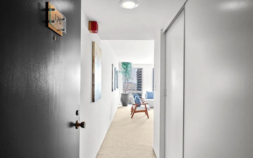 800 W 1St St - Photo 4 of 50