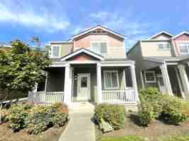 featured image of 7628 Kodiak Ave Ne