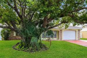 featured image of 3823 Sail Dr