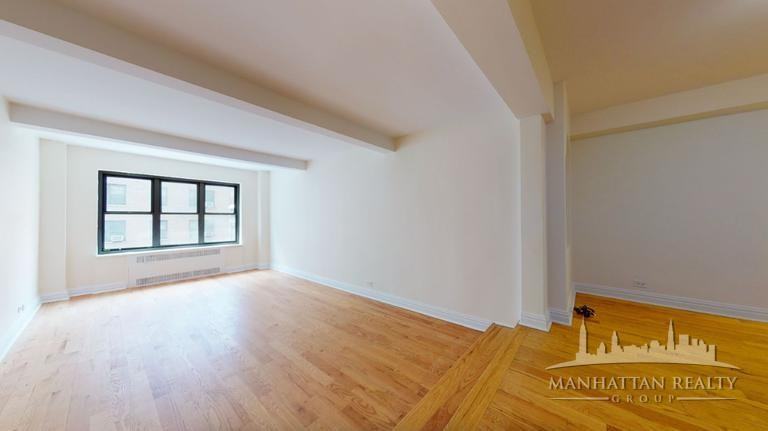 E 56th St #9C - Photo 3 of 11