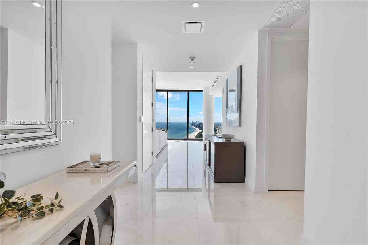 15701 Collins Ave #3605 - Photo 4 of 47