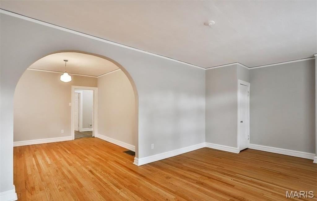 7125 Dartmouth Ave - Photo 3 of 28