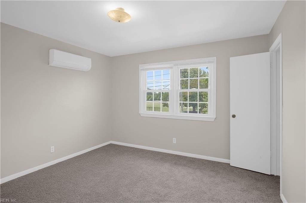 9522 Mason Creek Rd #A - Photo 4 of 13