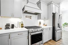 1349 Narrow Way - Photo 1 of 1