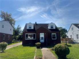 635 Newport News Ave - Photo 1 of 1