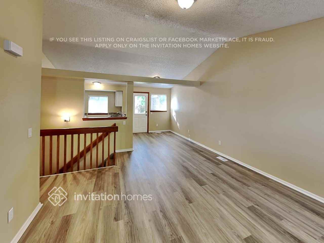 4331 South Fundy Street - Photo 4 of 17